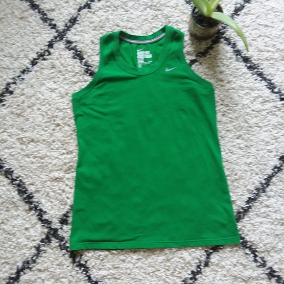Nike Tops - Nike muscle tank top